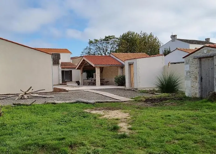 Superbe Maison à La Remigeasse, Proximité