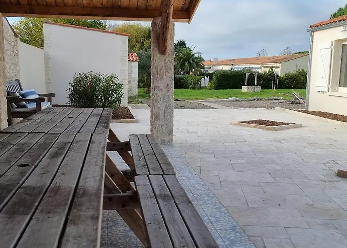 Superbe Maison à La Remigeasse, Proximité Villa